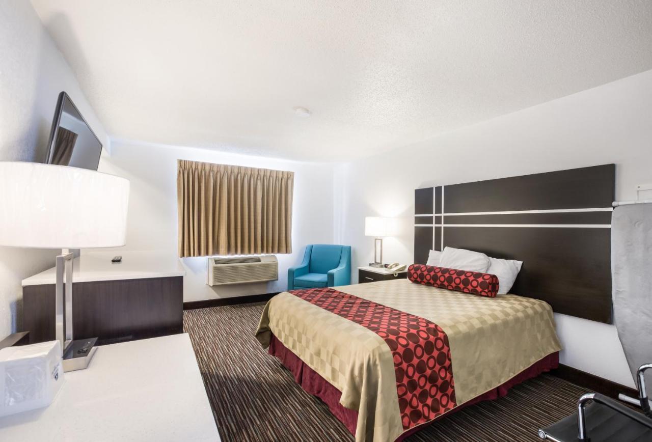 Americas Best Value Inn Charlotte Extérieur photo