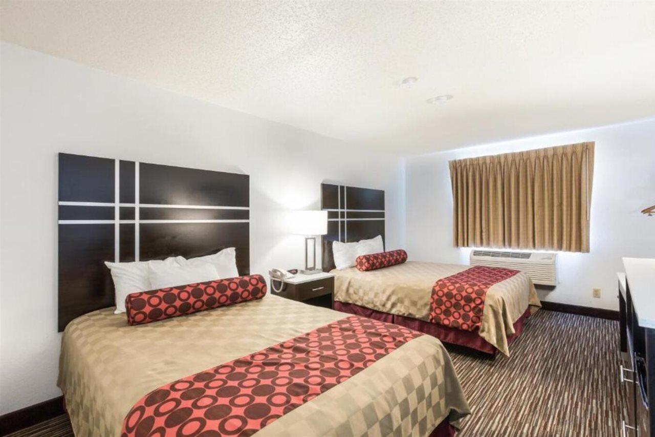 Americas Best Value Inn Charlotte Extérieur photo